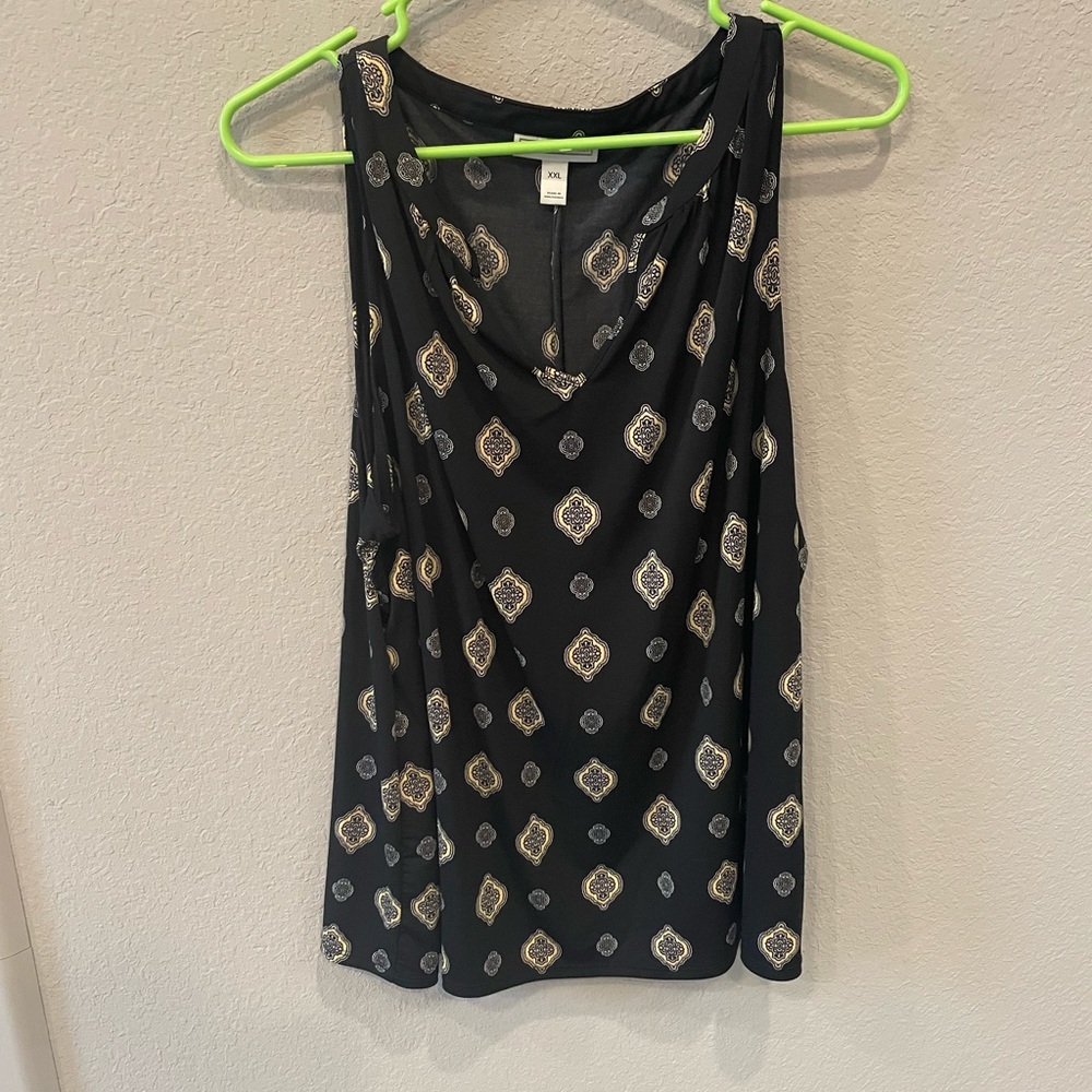 EUC Dana Buchman XXL women’s tank top with geometric pattern